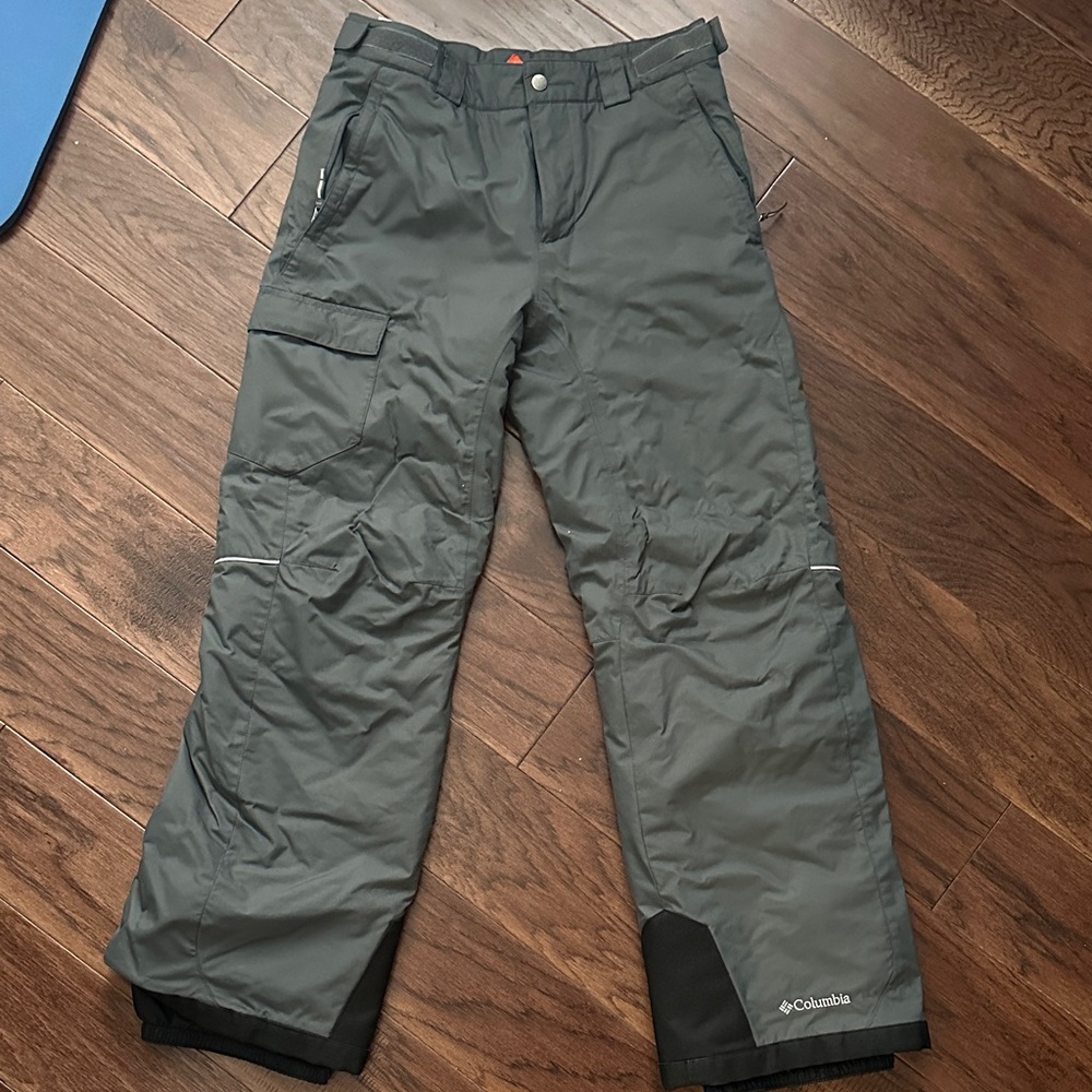 Columbia boys large 14/16 Charcoal Cargo ski snow Pants